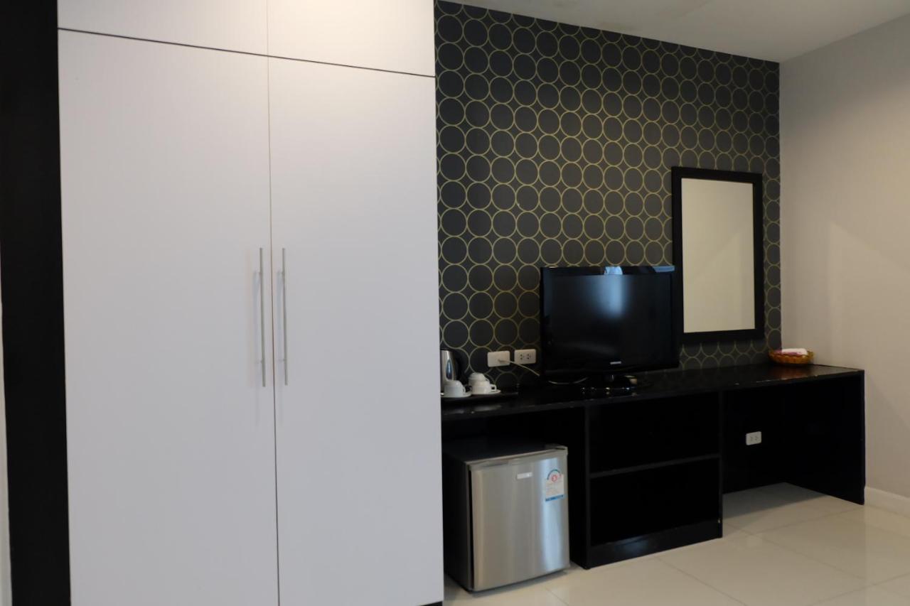 Airport Mansion Phuket Hotel Ban Bo Han Exterior photo