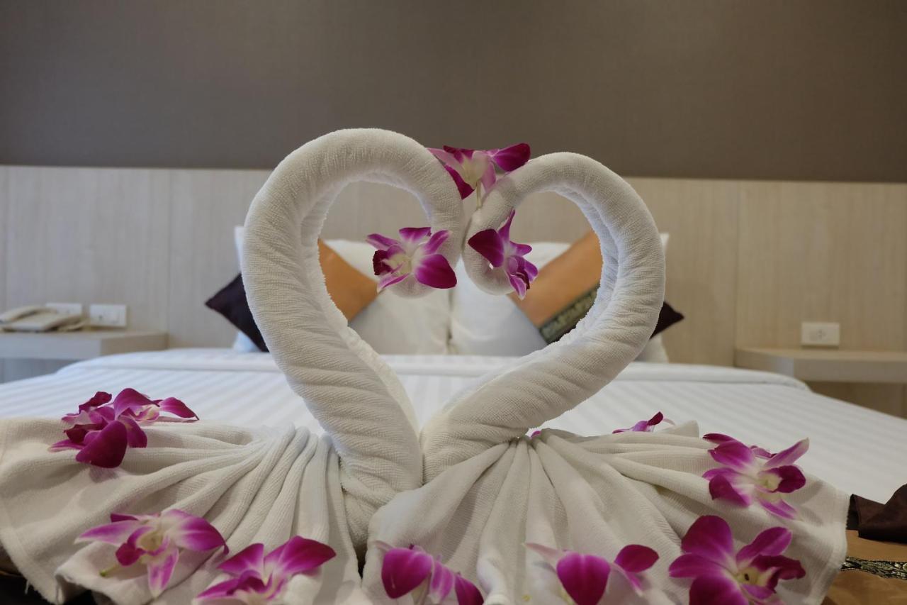 Airport Mansion Phuket Hotel Ban Bo Han Exterior photo